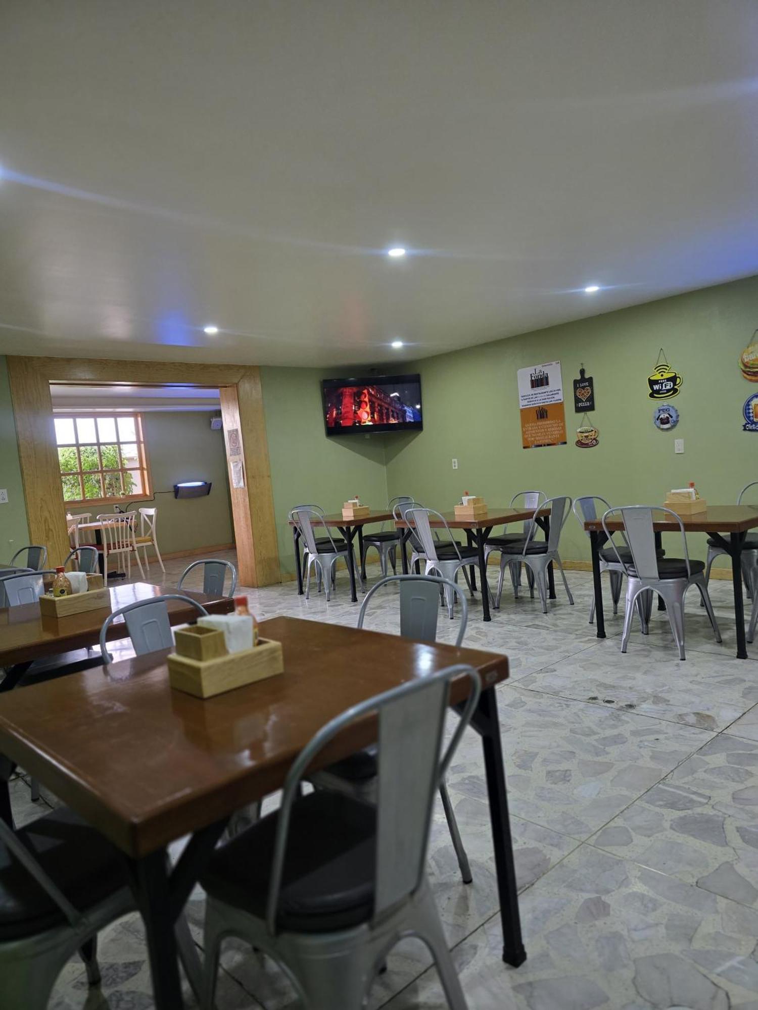 מקסיקו סיטי Hotel Y Villas Gran Via מראה חיצוני תמונה