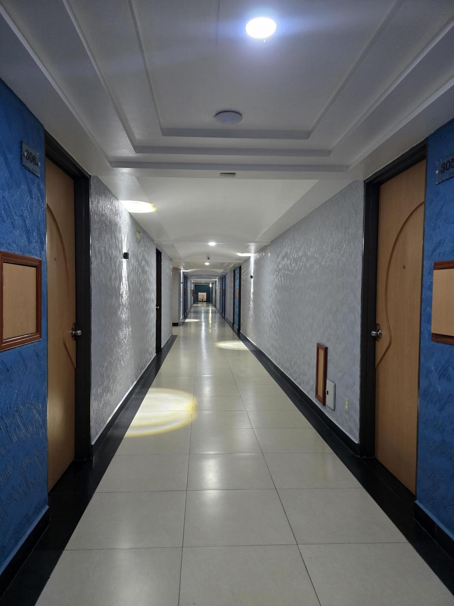 מקסיקו סיטי Hotel Y Villas Gran Via מראה חיצוני תמונה